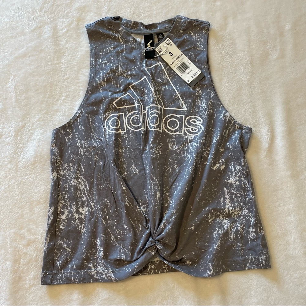 🍎 Back to school📚 Girls adidas activewear tank - size Small